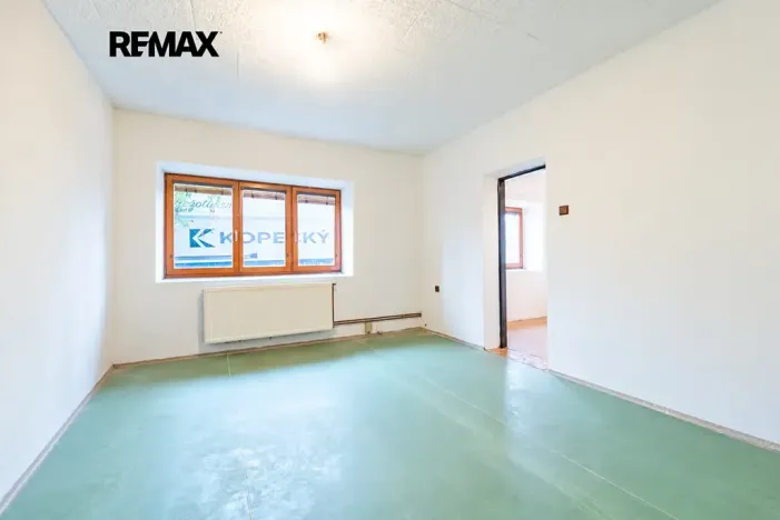 Prodej rodinného domu, Křenice, Hlavní, 52 m2