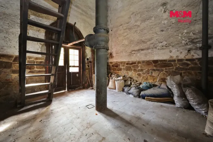 Prodej historického objektu, Pacov, Nádražní, 100 m2