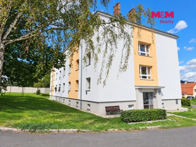 Prodej bytu 3+1, Krupka, Sídliště, 57 m2