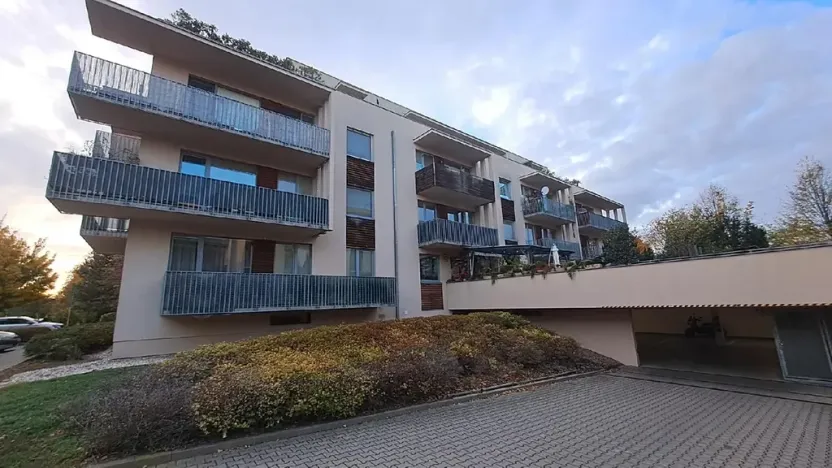 Pronájem bytu 2+kk, Praha - Čakovice, Rýnská, 68 m2