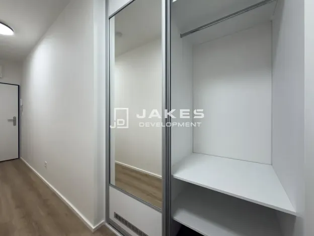 Prodej bytu 1+kk, Praha - Liboc, Jenečská, 29 m2