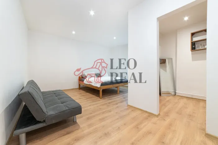 Prodej bytu 2+1, Český Těšín, Hraniční, 61 m2