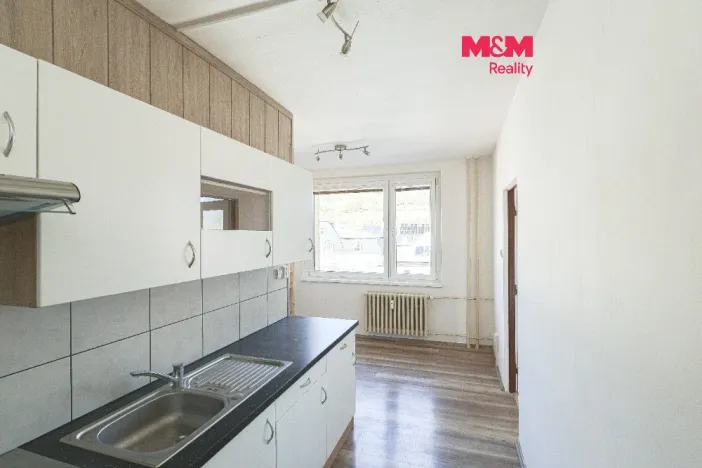 Pronájem bytu 2+1, Jeseník, nám. Svobody, 57 m2