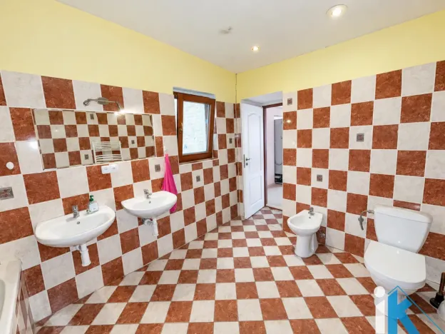Prodej rodinného domu, Smržice, Koupelky, 140 m2