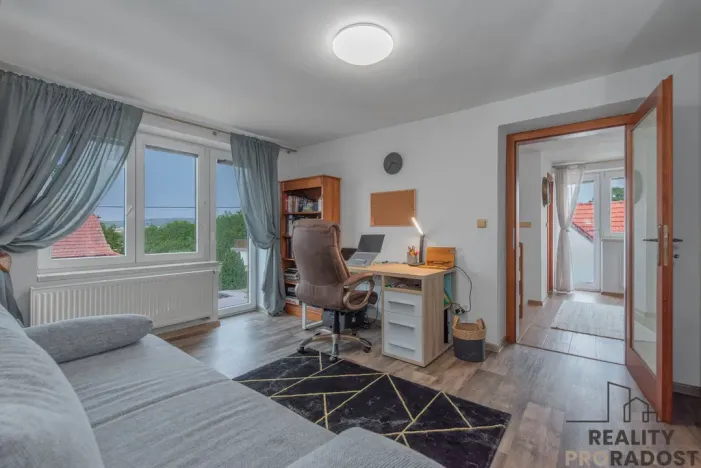 Prodej rodinného domu, Petrovice, 240 m2
