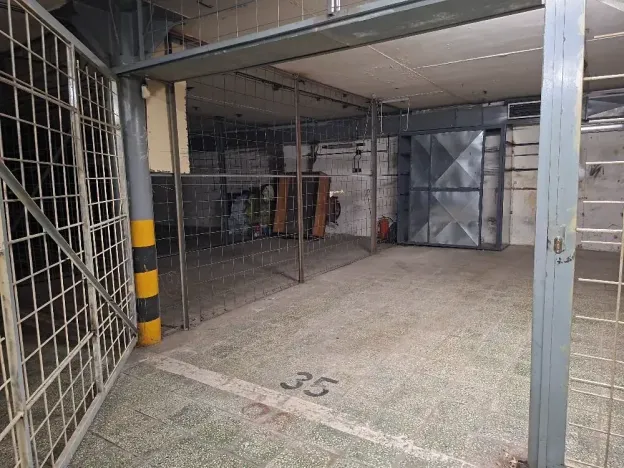 Pronájem garáže, Praha - Strašnice, 16 m2