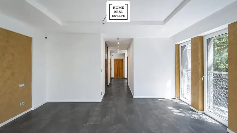 Prodej bytu 2+kk, Karlovy Vary, Šumavská, 96 m2