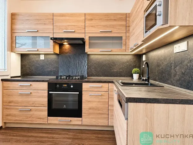 Pronájem bytu 3+1, Osek, Hrdlovská, 80 m2