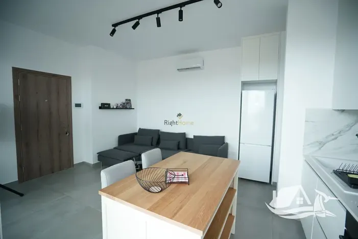 Prodej bytu 1+1, Oroklini, Kypr, 51 m2