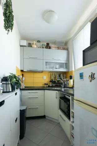 Pronájem bytu 1+kk, Praha - Chodov, Valentova, 30 m2