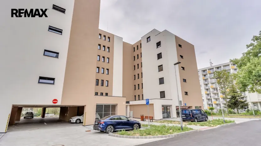 Pronájem bytu 2+kk, Třebíč - Horka-Domky, Družstevní, 57 m2