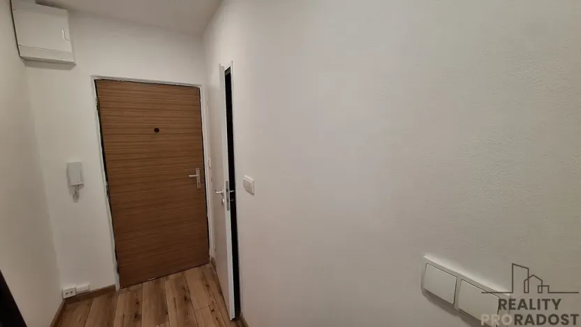 Pronájem bytu 1+kk, Ústí nad Labem, Hoření, 22 m2
