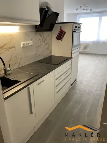 Pronájem bytu 1+kk, Jihlava, Polní, 31 m2