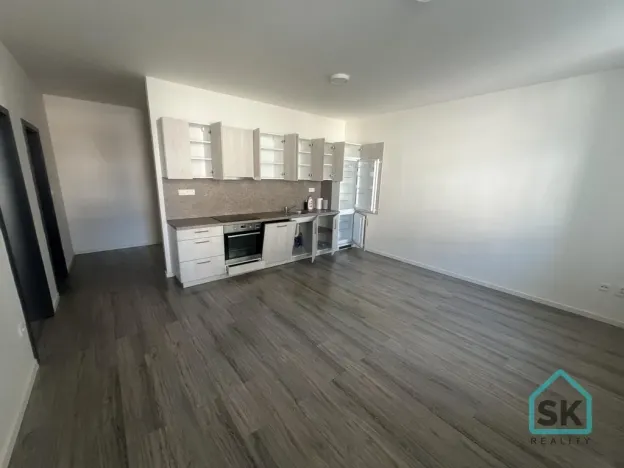 Pronájem bytu 2+kk, Krnov - Pod Bezručovým vrchem, nám. Minoritů, 54 m2