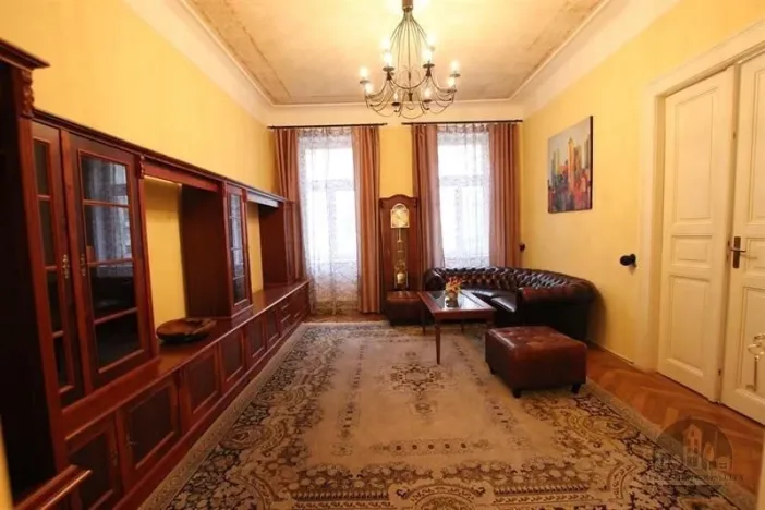 Pronájem bytu 3+1, Praha, Korunní, 95 m2