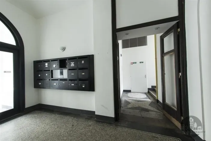 Pronájem bytu 3+1, Praha, Korunní, 95 m2