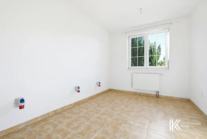 Prodej ubytování, Hrochův Týnec, 356 m2