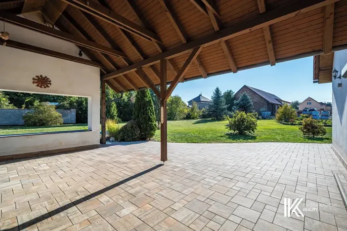 Prodej ubytování, Hrochův Týnec, 356 m2