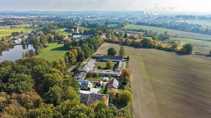 Prodej obchodního prostoru, Jindřichův Hradec, 9726 m2