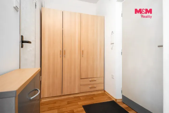 Prodej bytu 1+kk, Pardubice - Zelené Předměstí, Palackého třída, 31 m2