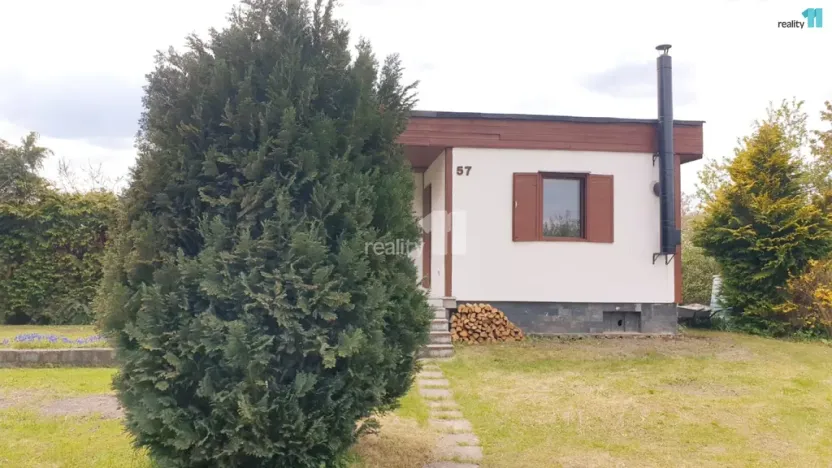 Pronájem chaty, Praha - Cholupice, U obce, 23 m2