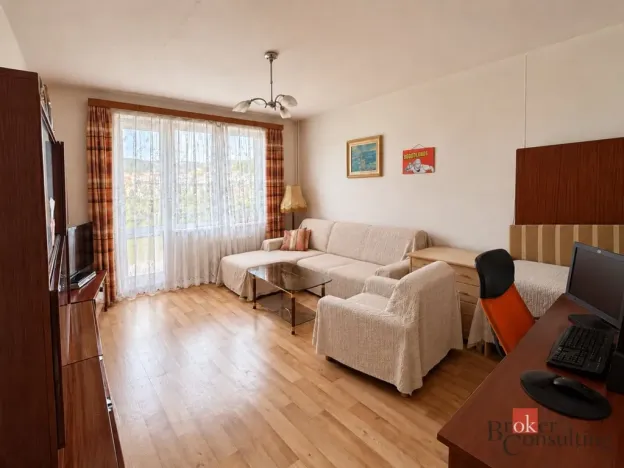Prodej bytu 2+1, Karlovy Vary - Rybáře, Hybešova, 54 m2