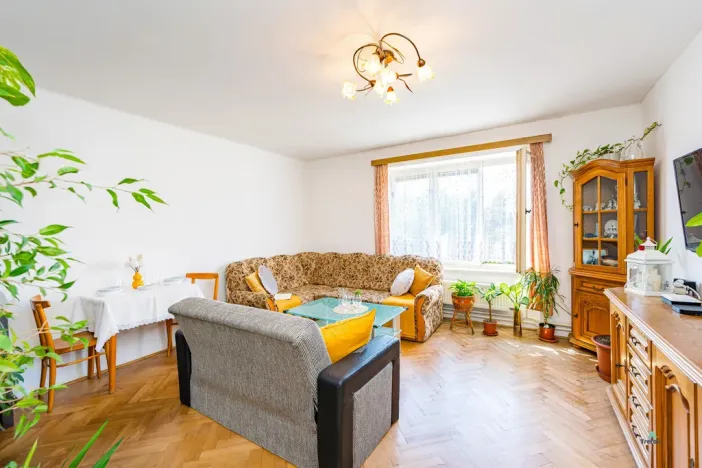 Prodej bytu 3+1, Libochovice, Poděbradova, 67 m2