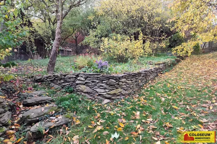 Prodej rodinného domu, Dzbel, 360 m2