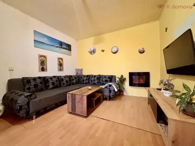 Prodej bytu 2+1, Hlubočky - Mariánské Údolí, Ciolkovského, 60 m2