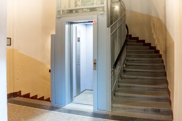 Pronájem bytu 2+kk, Praha - Nové Město, Štěpánská, 74 m2