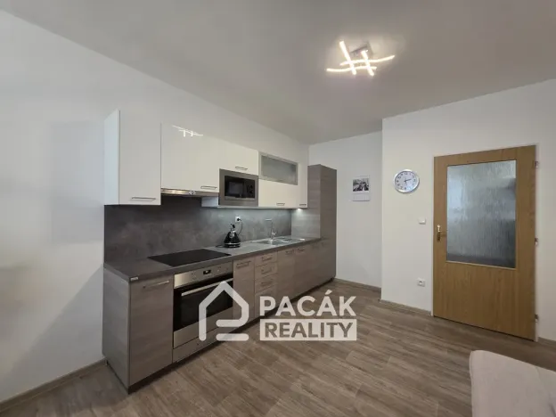 Prodej bytu 3+1, Olomouc, Rumunská, 104 m2