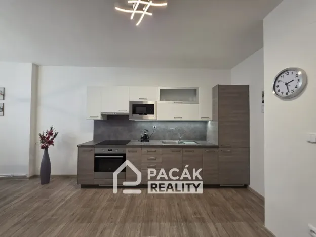 Prodej bytu 3+1, Olomouc, Rumunská, 104 m2
