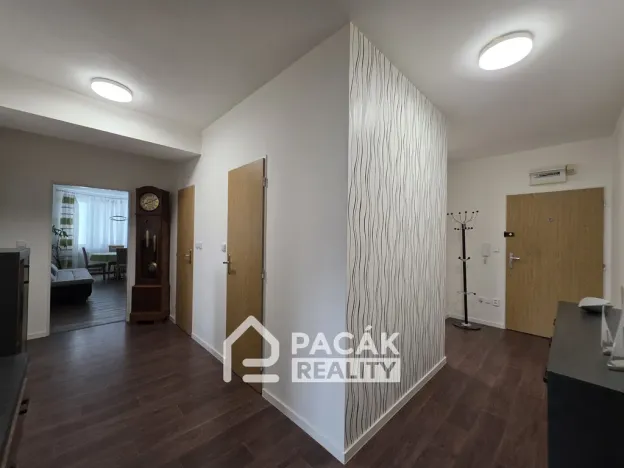 Prodej bytu 3+1, Olomouc, Rumunská, 104 m2