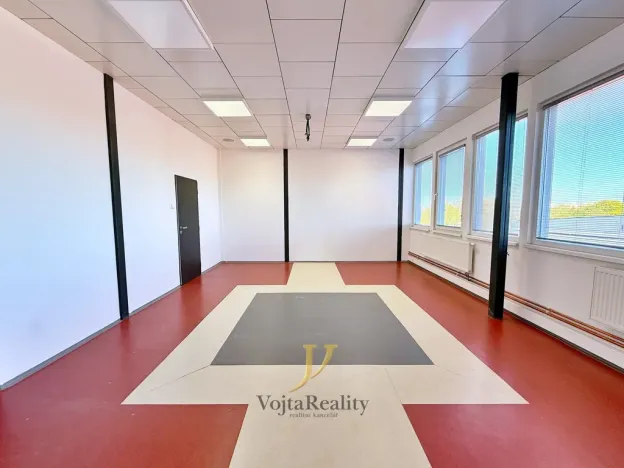 Pronájem kanceláře, Olomouc, Jožky Jabůrkové, 35 m2