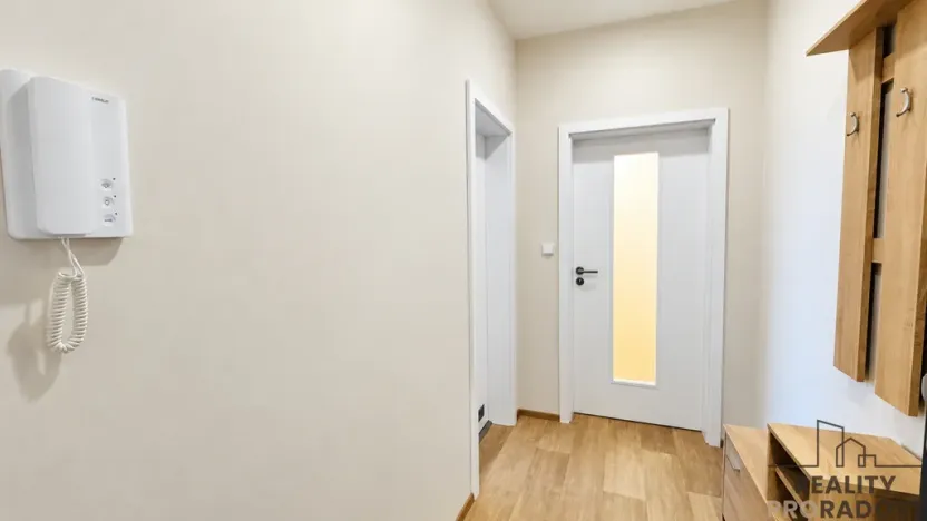 Pronájem bytu 2+kk, Hodonín, Národní třída, 39 m2