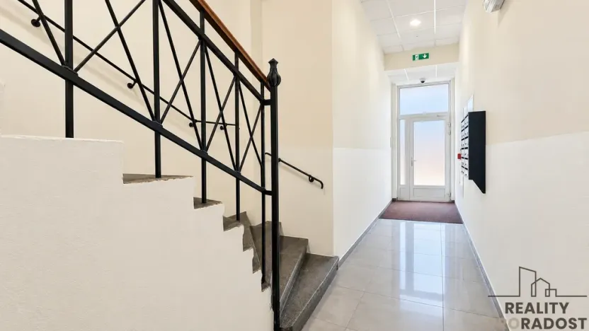 Pronájem bytu 2+kk, Hodonín, Národní třída, 39 m2