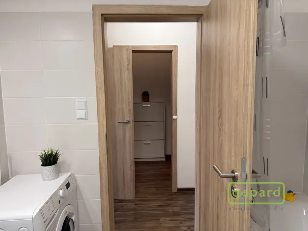 Pronájem bytu 1+1, Olomouc, Edmunda Husserla, 41 m2