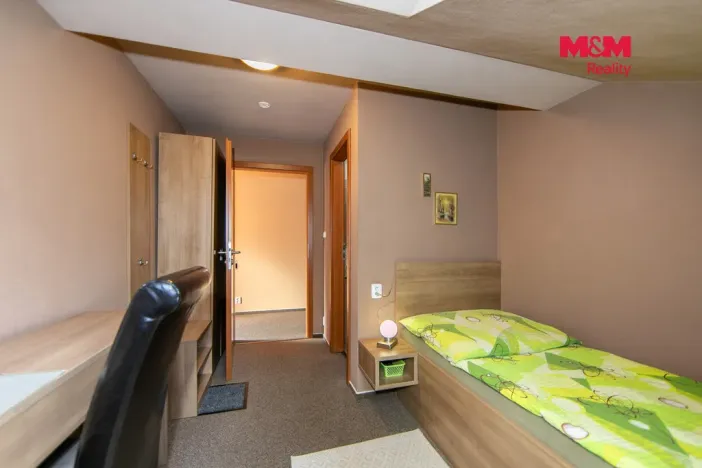 Prodej ubytování, Kladruby, Husova, 900 m2