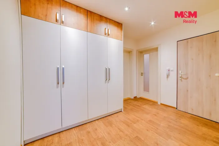 Pronájem bytu 2+1, Cheb, Do Zátiší, 63 m2