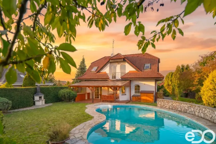 Prodej rodinného domu, Velké Přílepy, Emy Destinnové, 240 m2