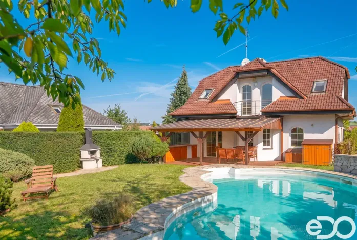 Prodej rodinného domu, Velké Přílepy, Emy Destinnové, 240 m2