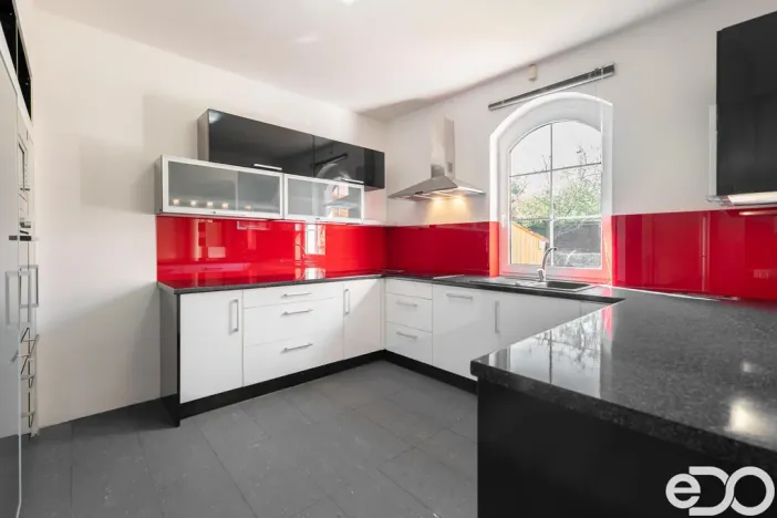 Prodej rodinného domu, Velké Přílepy, Emy Destinnové, 240 m2