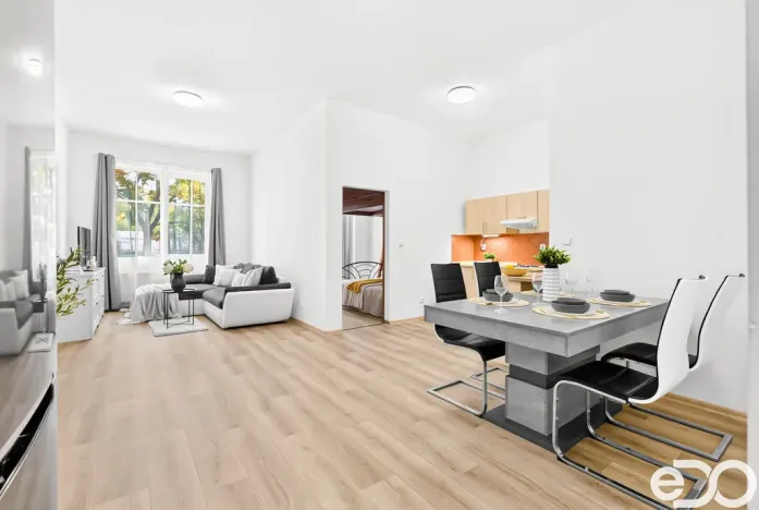 Prodej bytu 2+kk, Milovice, Topolová, 56 m2