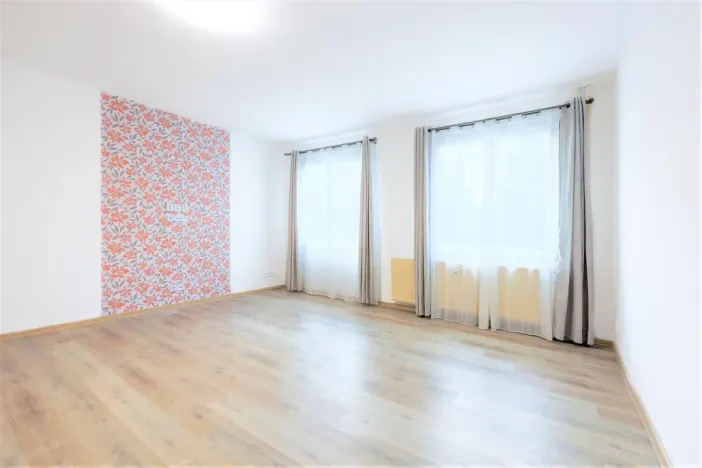 Pronájem bytu 1+kk, Plzeň - Bolevec, Žlutická, 31 m2