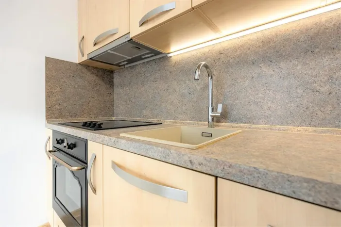Pronájem bytu 1+kk, Plzeň - Bolevec, Žlutická, 31 m2