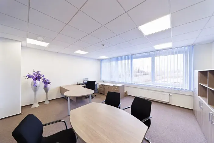 Pronájem kanceláře, Plzeň, Edvarda Beneše, 33 m2