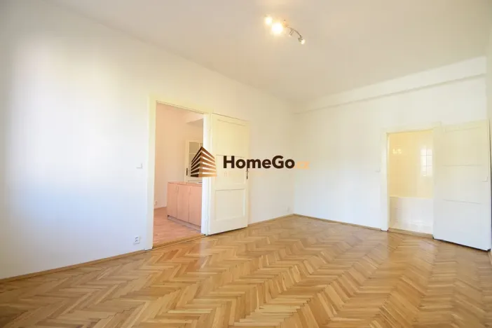 Pronájem bytu 2+kk, Praha - Nusle, Lounských, 48 m2
