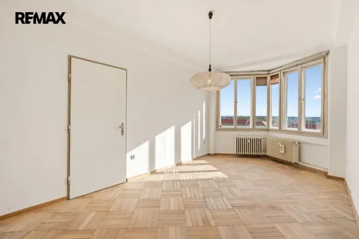 Prodej bytu 2+1, Praha - Vinohrady, Hradešínská, 91 m2