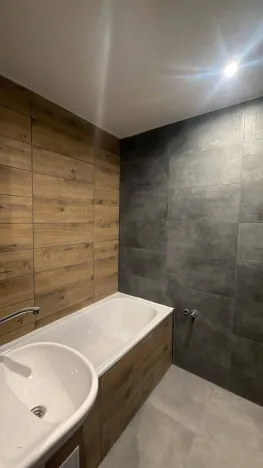 Pronájem bytu 3+1, Děčín - Děčín VI-Letná, 70 m2