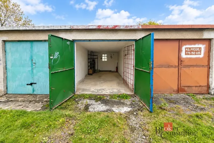 Prodej garáže, Telč - Telč-Štěpnice, Jana Žižky, 19 m2